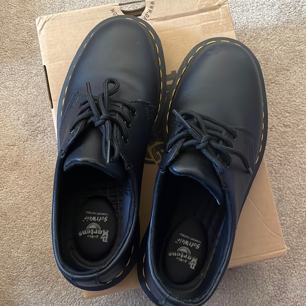 Dr. Martens, 1461 3-Eye Leather Oxford Shoe **AIRWAIR